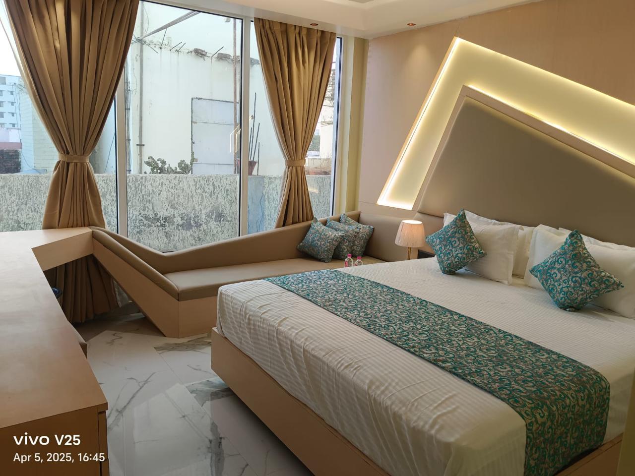 WhatsApp Image 2025-04-25 at 12.42.09 PM.jpeg